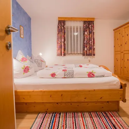 Haus Alpengruss * Neustift im Stubaital