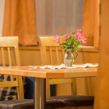 Lägenhet Haus Alpengruss *